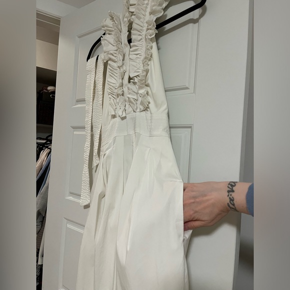 Pre-Owned - 2011 RETRO BCBG Dress bought in Las Vegas - Original retail: $399 - Picture 3 of 5